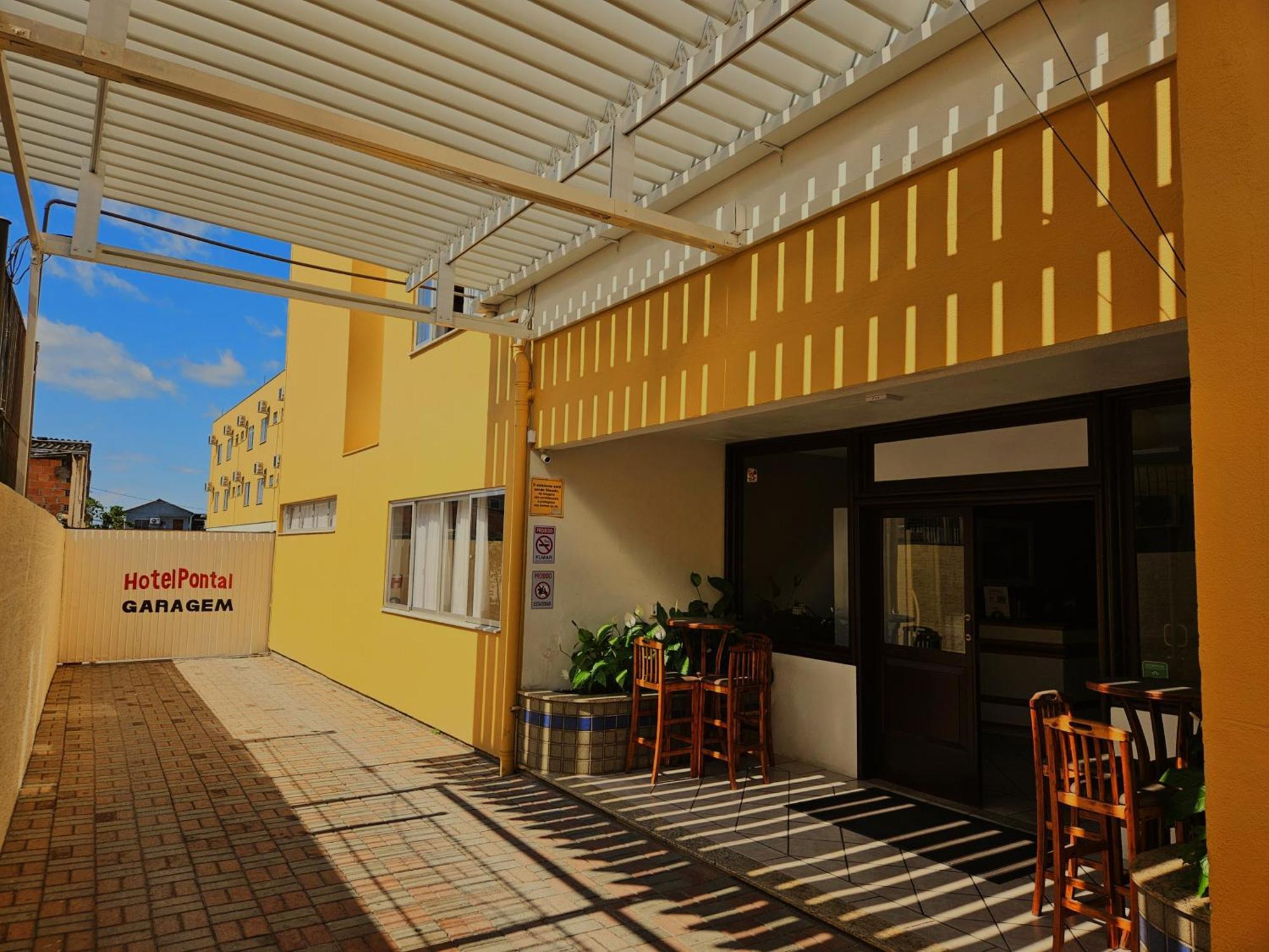 Hotel Pontal Palhoca Bagian luar foto